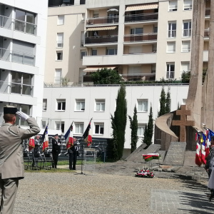 Au mémorial